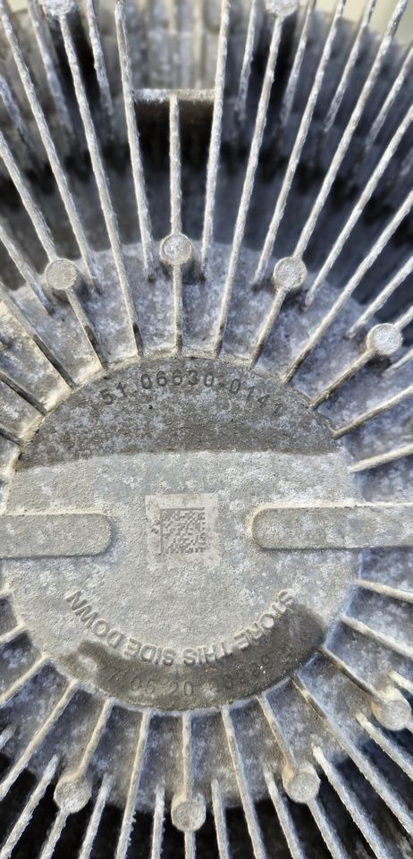 MAN TG3 TGX WENTYLATOR WISKOZA 51.06630-0141 - Систем за ладење: слика 2 MAN TG3 TGX WENTYLATOR WISKOZA 51.06630-0141 - Систем за ладење: слика 2