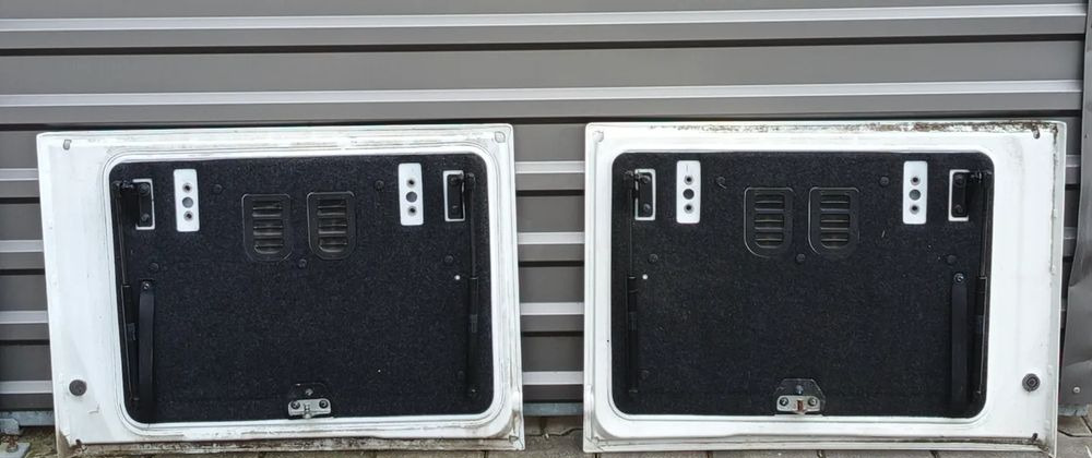 VOLVO FH4 DRZWICZKI KLAPA SCHOWKA - Каросерија и екстериер за Камион: слика 2 VOLVO FH4 DRZWICZKI KLAPA SCHOWKA - Каросерија и екстериер за Камион: слика 2