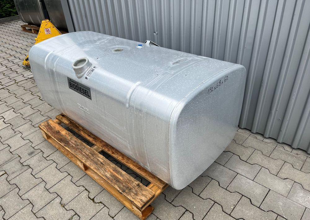 Zbiornik paliwa DAF XF CF 525 litrów bak - Систем за гориво за Камион: слика 2 Zbiornik paliwa DAF XF CF 525 litrów bak - Систем за гориво за Камион: слика 2