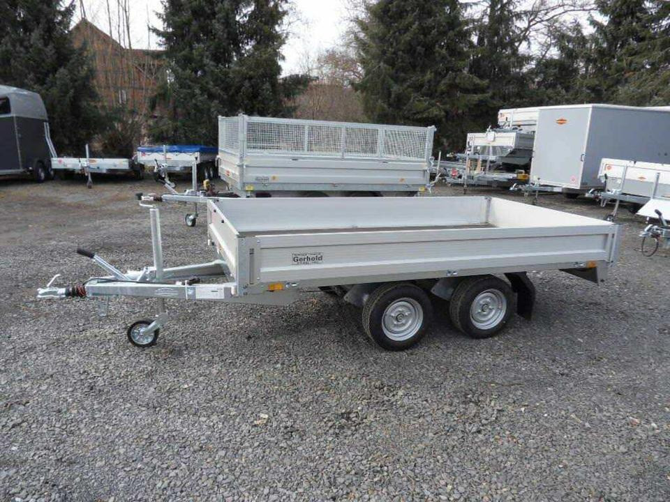 Böckmann PKW Anhänger 2,7t Hochlader niedrige Ladehöhe - Приколка платформа: слика 1 Böckmann PKW Anhänger 2,7t Hochlader niedrige Ladehöhe - Приколка платформа: слика 1