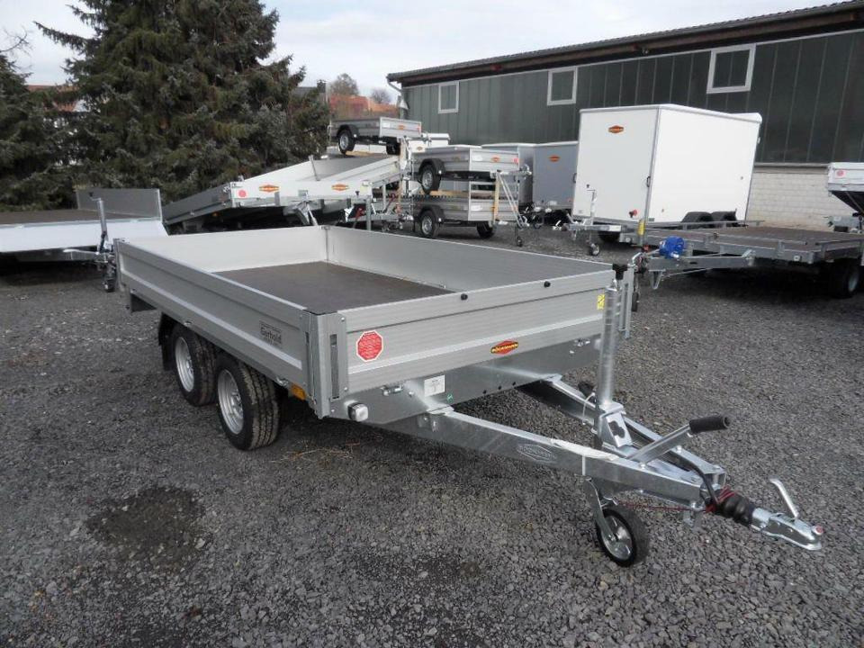 Böckmann PKW Anhänger 2,7t Hochlader niedrige Ladehöhe - Приколка платформа: слика 2 Böckmann PKW Anhänger 2,7t Hochlader niedrige Ladehöhe - Приколка платформа: слика 2