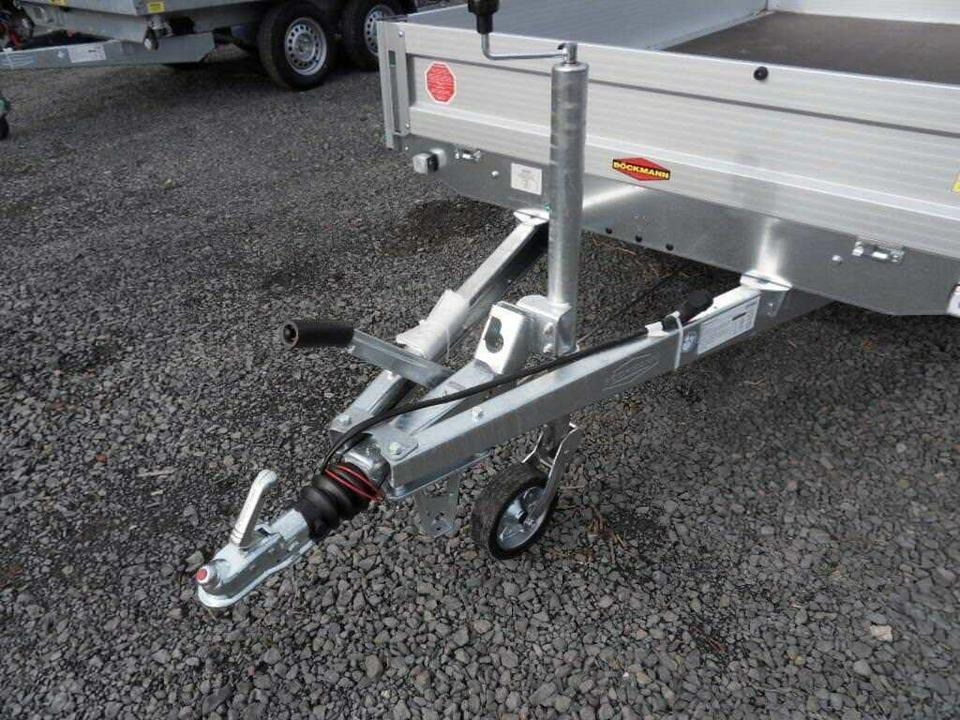 Böckmann PKW Anhänger 2,7t Hochlader niedrige Ladehöhe - Приколка платформа: слика 5 Böckmann PKW Anhänger 2,7t Hochlader niedrige Ladehöhe - Приколка платформа: слика 5