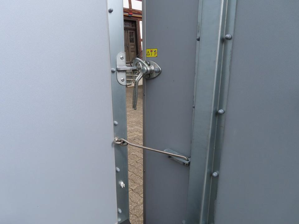Приколка сандучар Böckmann PKW-Anhänger Koffer KT2513/135 F Tür-Rampekombination: слика 6