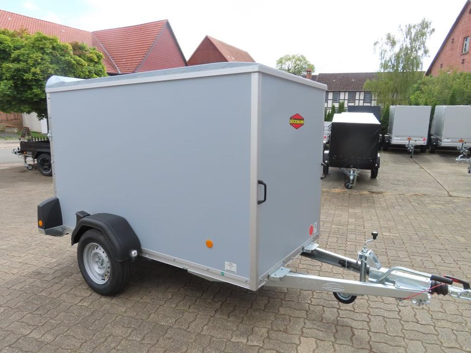 Böckmann PKW-Anhänger Koffer KT2513/135 F Tür-Rampekombination - Приколка сандучар: слика 2 Böckmann PKW-Anhänger Koffer KT2513/135 F Tür-Rampekombination - Приколка сандучар: слика 2