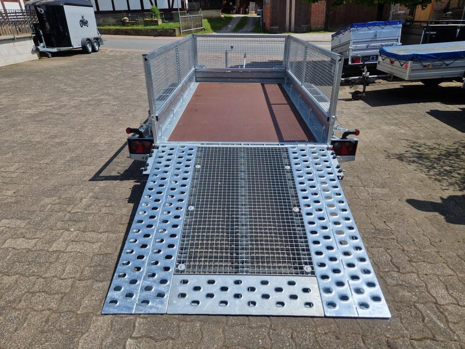 Böckmann PKW-Anhänger Maschinentransporter Gitteraufsatz 3,5t - Приколка за градежни машини: слика 3 Böckmann PKW-Anhänger Maschinentransporter Gitteraufsatz 3,5t - Приколка за градежни машини: слика 3