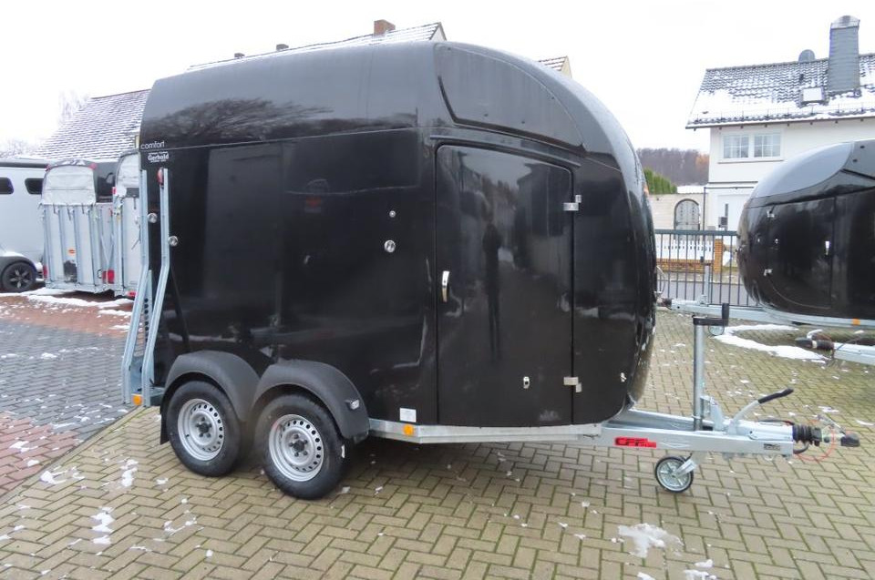 Böckmann Pferdeanhänger, NEU Comfort 23, Sattelkammer,ALUBODEN - Приколка за коњи: слика 2 Böckmann Pferdeanhänger, NEU Comfort 23, Sattelkammer,ALUBODEN - Приколка за коњи: слика 2