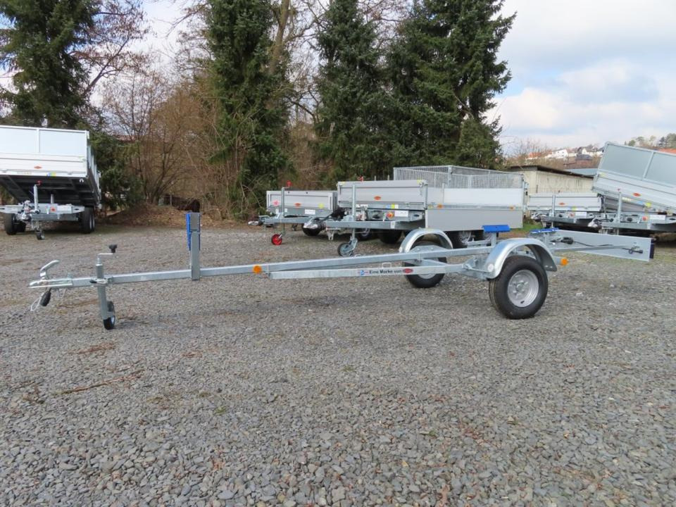 Böckmann, TPV, Bootstrailer, 550 kg, Stützrad, 100 km/h - Приколка за чамец: слика 2 Böckmann, TPV, Bootstrailer, 550 kg, Stützrad, 100 km/h - Приколка за чамец: слика 2