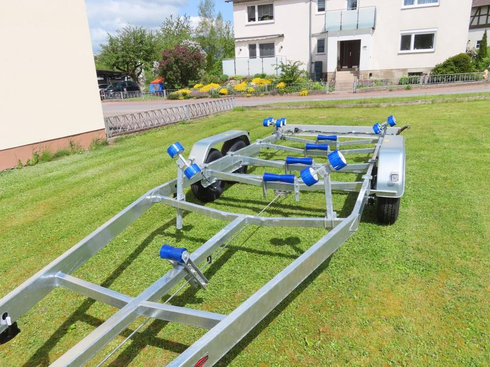 Böckmann - TPV PKW Anhänger Bootstrailer 2,7 to. Bootsanhänger - Приколка за чамец: слика 5 Böckmann - TPV PKW Anhänger Bootstrailer 2,7 to. Bootsanhänger - Приколка за чамец: слика 5