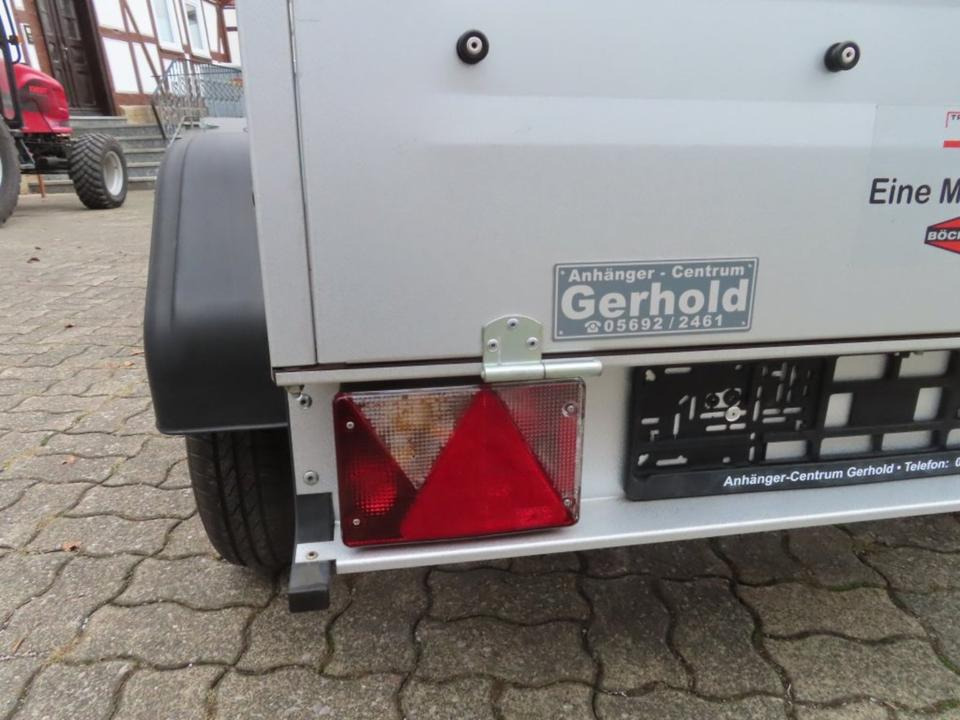 TPV EU 0 PKW-Anhänger 750 kg Stützrad, 100 km - Друга машина: слика 5 TPV EU 0 PKW-Anhänger 750 kg Stützrad, 100 km - Друга машина: слика 5