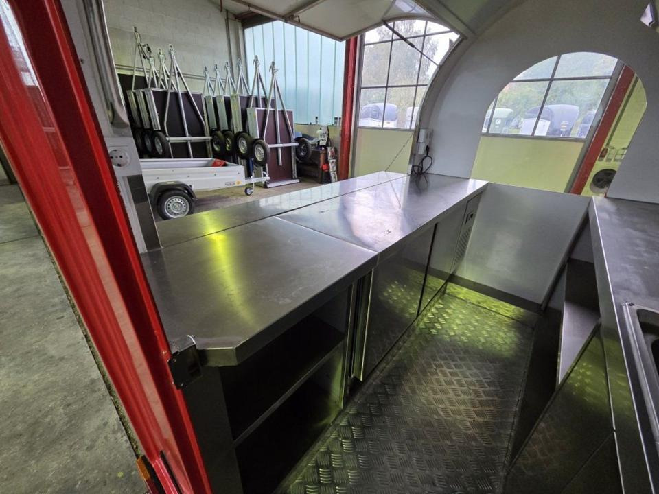 Приколка за продажба на добра PKW-Anhänger Food-Trailer Verkaufsanhänger Imbiss Abzugshaube: слика 11