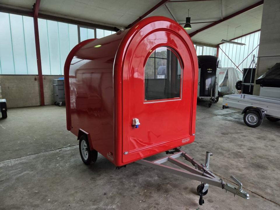 PKW-Anhänger Food-Trailer Verkaufsanhänger Imbiss Abzugshaube - Приколка за продажба на добра: слика 5 PKW-Anhänger Food-Trailer Verkaufsanhänger Imbiss Abzugshaube - Приколка за продажба на добра: слика 5