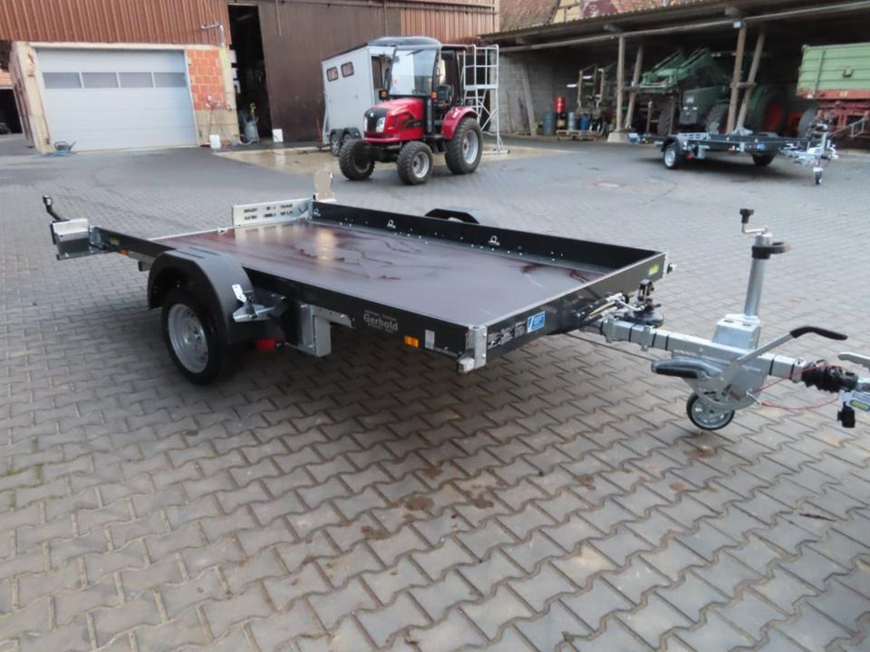 PKW Anhänger, Unsinn, Absenkanhänger UA 3118-18-13, 100 km/h - Автомобил приколка: слика 5 PKW Anhänger, Unsinn, Absenkanhänger UA 3118-18-13, 100 km/h - Автомобил приколка: слика 5