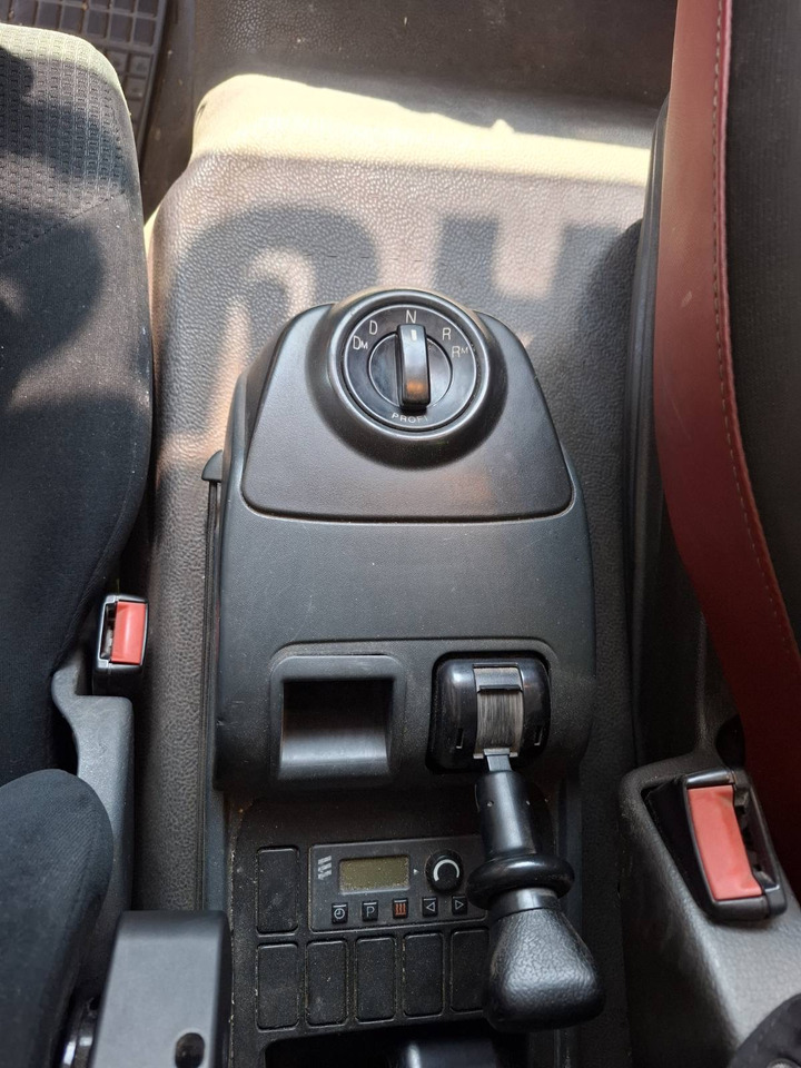 MAN TGL 12.250 4x2 BL - Автотранспортен камион, Камион со кран: слика 3 MAN TGL 12.250 4x2 BL - Автотранспортен камион, Камион со кран: слика 3