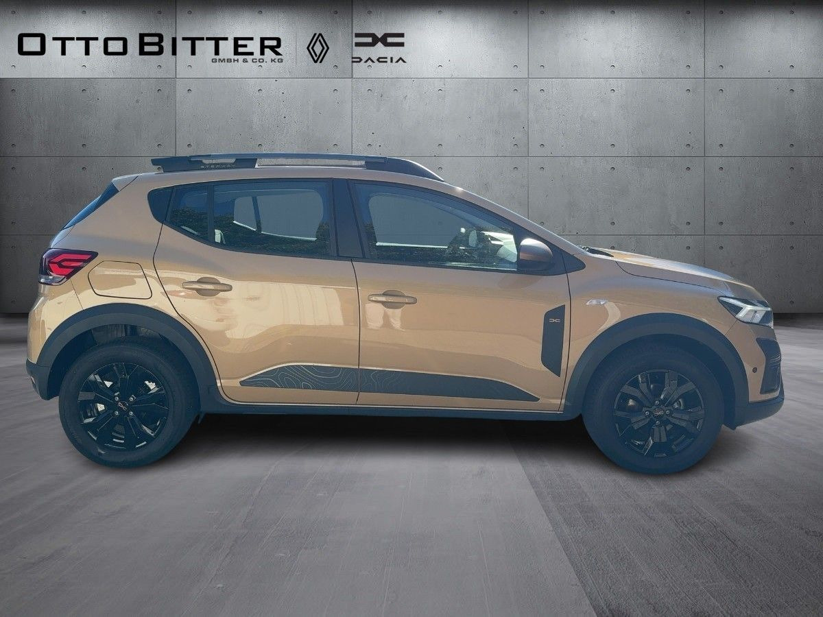 Dacia Sandero Stepway Extreme TCe110 CITY-PAKET/NAVI - Седан: слика 5 Dacia Sandero Stepway Extreme TCe110 CITY-PAKET/NAVI - Седан: слика 5