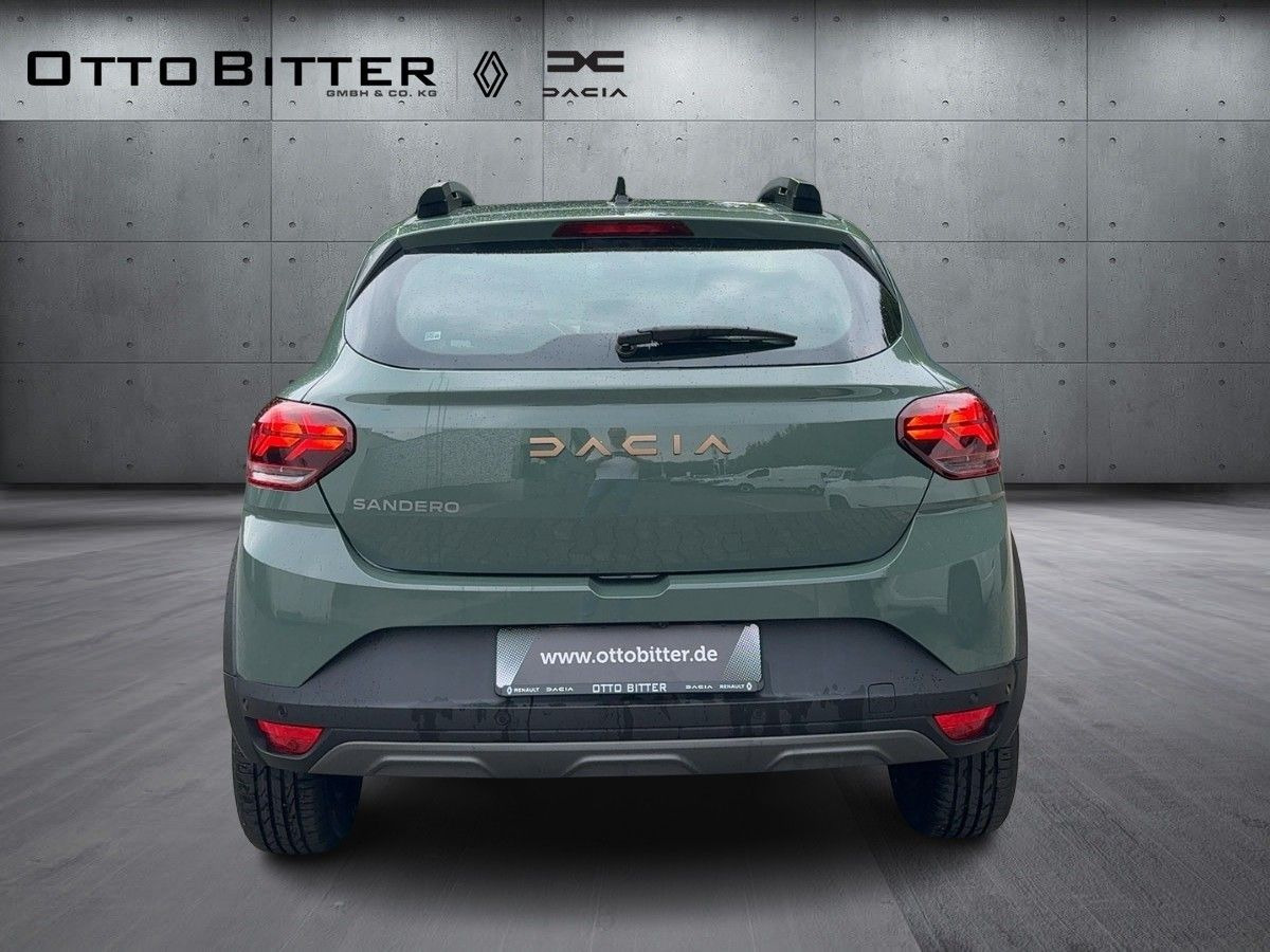 Dacia Sandero Stepway Extreme TCe110 CITY-PAKET - Седан: слика 3 Dacia Sandero Stepway Extreme TCe110 CITY-PAKET - Седан: слика 3