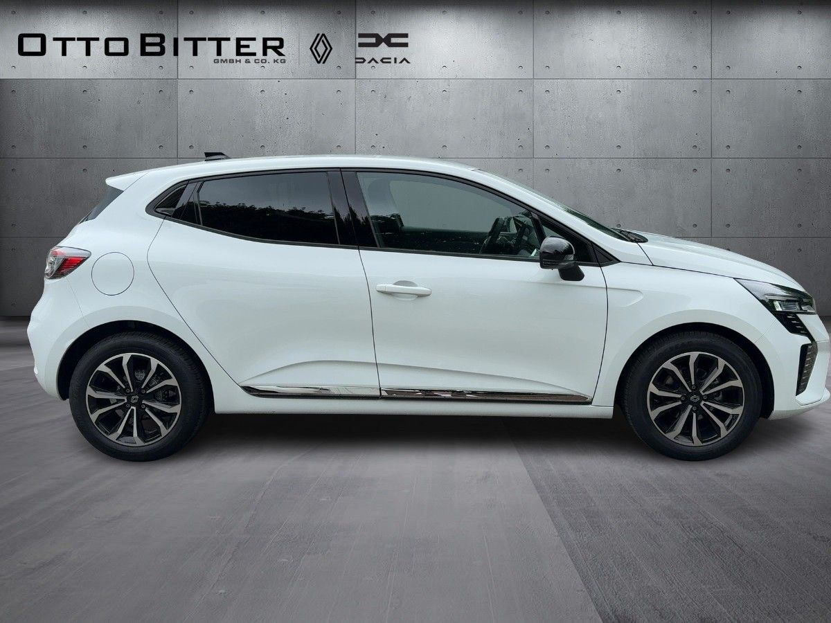 Renault Clio Techno TCe90 PAKET-NAVI+WINTER (SITZH/NAVI) - Седан: слика 5 Renault Clio Techno TCe90 PAKET-NAVI+WINTER (SITZH/NAVI) - Седан: слика 5