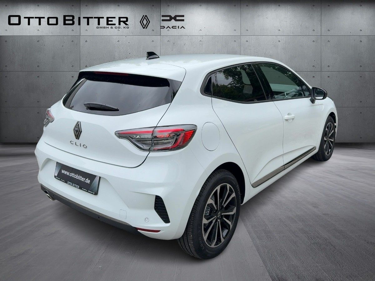 Renault Clio Techno TCe90 PAKET-NAVI+WINTER (SITZH/NAVI) - Седан: слика 4 Renault Clio Techno TCe90 PAKET-NAVI+WINTER (SITZH/NAVI) - Седан: слика 4