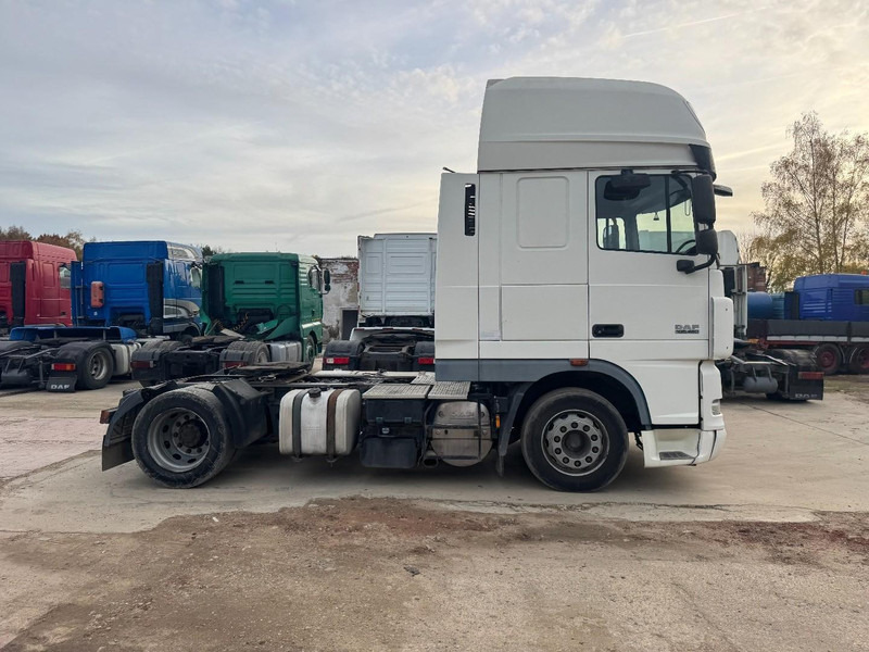 DAF 105 XF 460 Super Space Cab (PERFECT CONDITION / PARFAIT ETAT) - Камион влекач: слика 4 DAF 105 XF 460 Super Space Cab (PERFECT CONDITION / PARFAIT ETAT) - Камион влекач: слика 4
