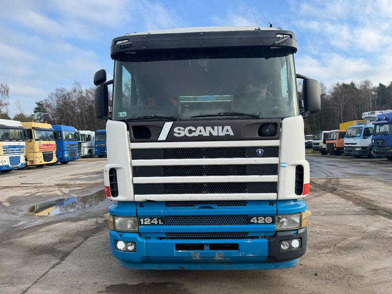 Scania 124 - 420 (MANUAL GEARBOX / BOITE MANUELLE / PTO / HYDRAULIC / PERFECT) - Камион влекач: слика 2 Scania 124 - 420 (MANUAL GEARBOX / BOITE MANUELLE / PTO / HYDRAULIC / PERFECT) - Камион влекач: слика 2