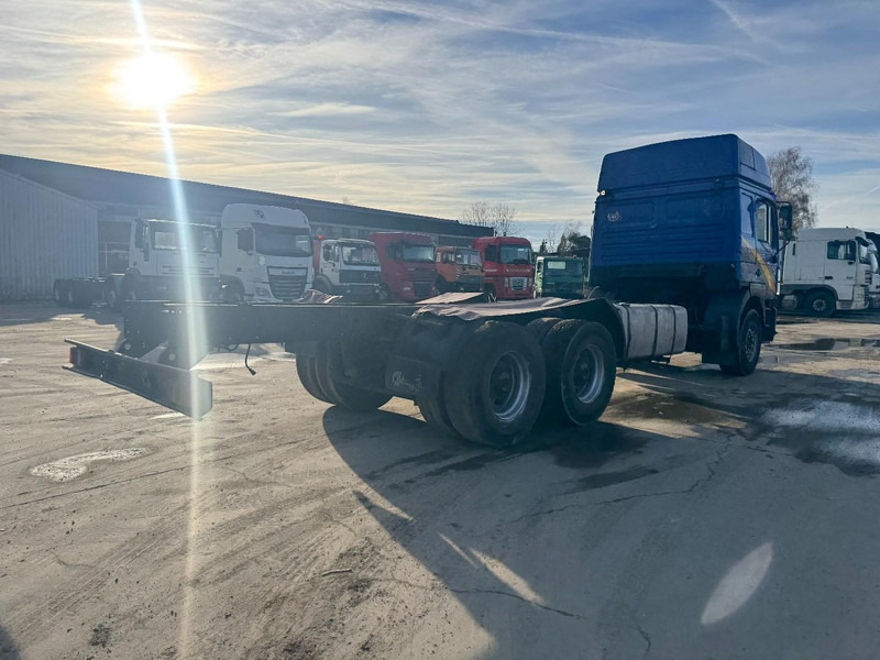 MAN 26.410 (BIG AXLE / 10 TIRES / 6X4 / 6 CYLINDER / MANUAL GEARBOX) - Камион со кабинска шасија: слика 5 MAN 26.410 (BIG AXLE / 10 TIRES / 6X4 / 6 CYLINDER / MANUAL GEARBOX) - Камион со кабинска шасија: слика 5