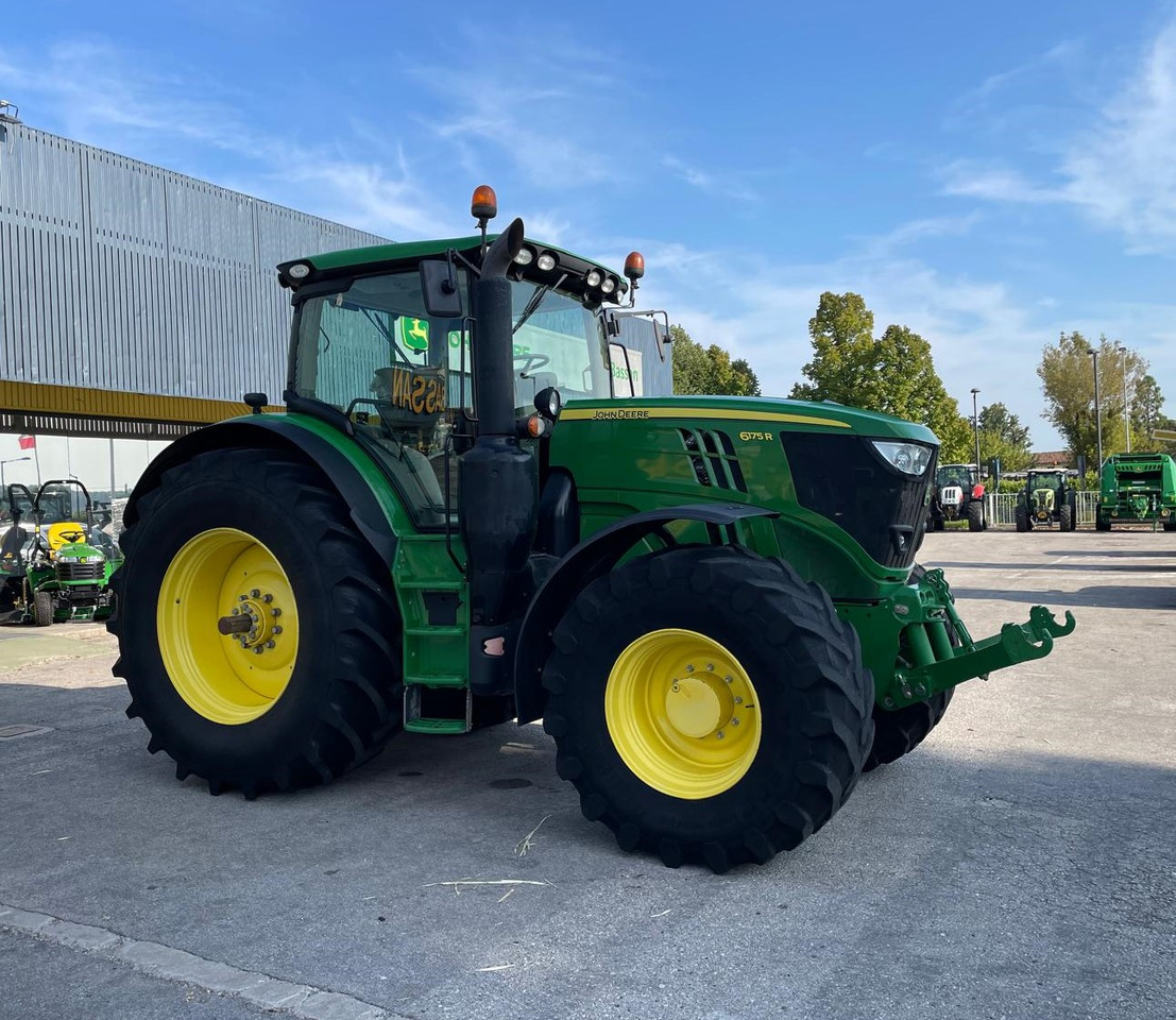 JOHN DEERE 6175 R - Трактор: слика 2 JOHN DEERE 6175 R - Трактор: слика 2
