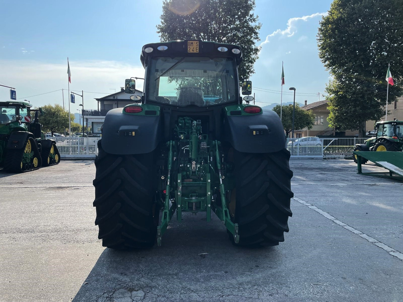 JOHN DEERE 6175 R - Трактор: слика 3 JOHN DEERE 6175 R - Трактор: слика 3