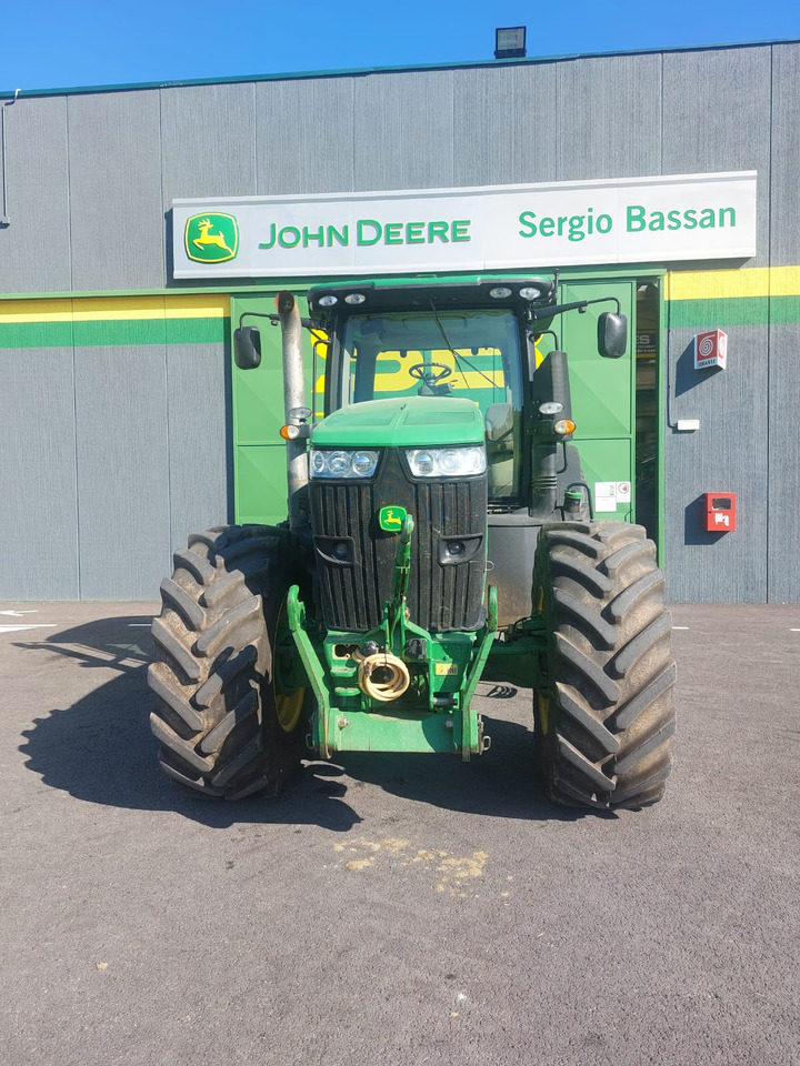 JOHN DEERE 7230 R - Трактор: слика 3 JOHN DEERE 7230 R - Трактор: слика 3
