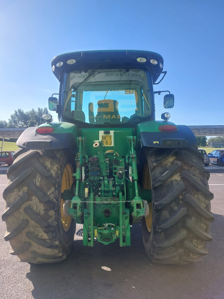 JOHN DEERE 7230 R - Трактор: слика 4 JOHN DEERE 7230 R - Трактор: слика 4