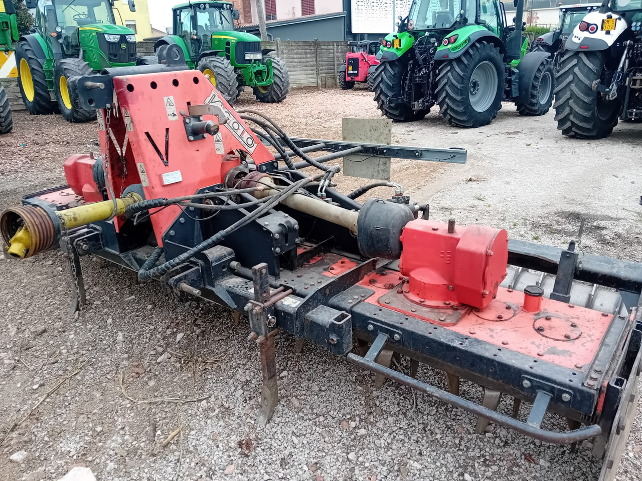 VIGOLO ERPICE ROTANTE VPR 420 N - Ротациона брана: слика 1 VIGOLO ERPICE ROTANTE VPR 420 N - Ротациона брана: слика 1