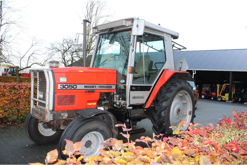 Massey Ferguson 3050 - Трактор: слика 4 Massey Ferguson 3050 - Трактор: слика 4