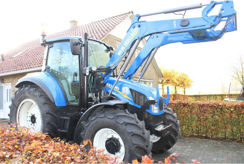 New Holland T5.105 Met voorlader - Трактор: слика 1 New Holland T5.105 Met voorlader - Трактор: слика 1
