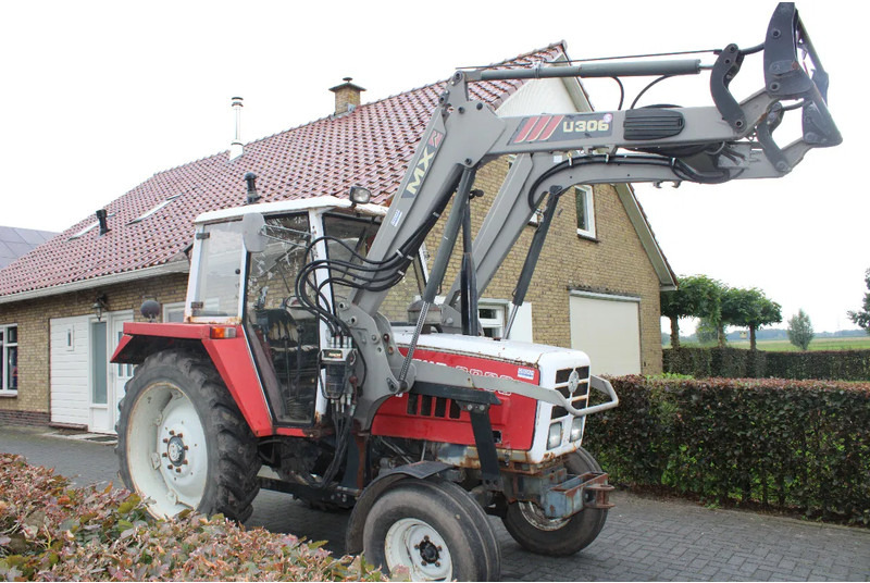 Steyr 8080 met voorlader - Трактор: слика 1 Steyr 8080 met voorlader - Трактор: слика 1