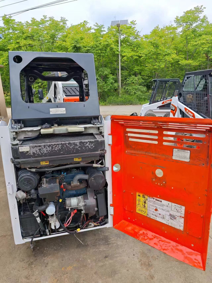 BOBCAT S70 - Компактен натоварувач: слика 3 BOBCAT S70 - Компактен натоварувач: слика 3
