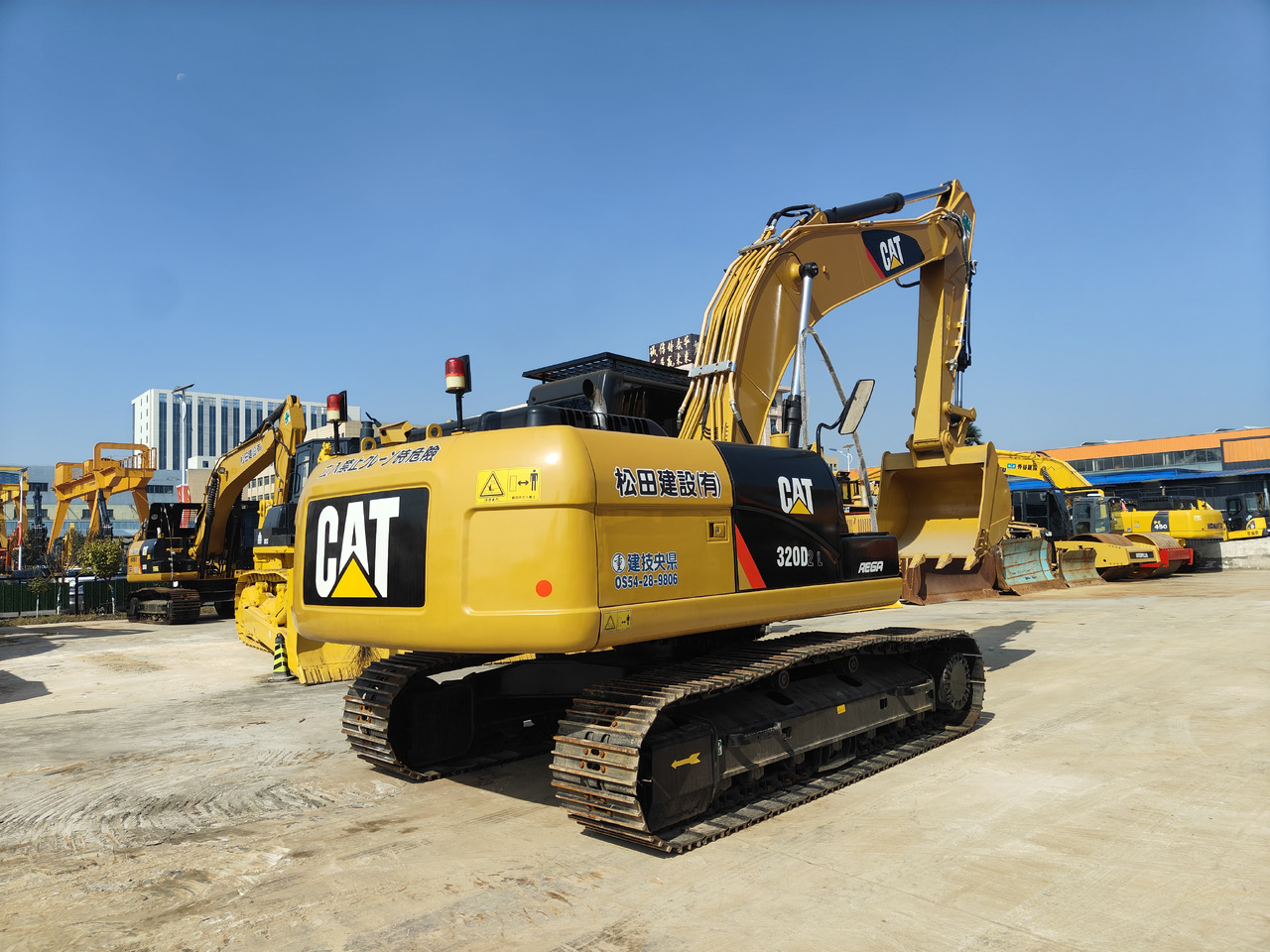 CATERPILLAR 320d - Багер: слика 4 CATERPILLAR 320d - Багер: слика 4