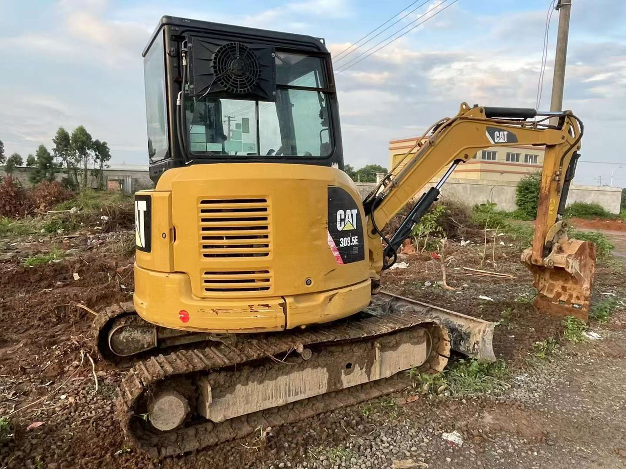 CATERPILLAR Used 303.5e Excavator - Мини багер: слика 2 CATERPILLAR Used 303.5e Excavator - Мини багер: слика 2