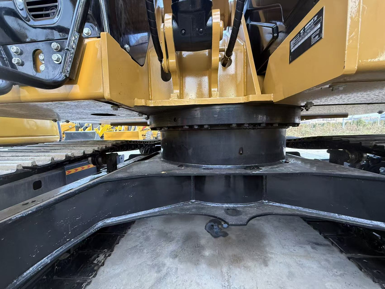 CATERPILLAR Used Cat 307 .5e2 excavator, construction machinery excavator, used Cat 307 excavator at a cheap price. - Мини багер: слика 2 CATERPILLAR Used Cat 307 .5e2 excavator, construction machinery excavator, used Cat 307 excavator at a cheap price. - Мини багер: слика 2