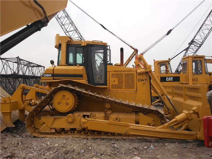 Hot Sale Used CAT Bulldozer Caterpillar D6R Crawler Bulldozer Used Caterpillar Machinery CAT D6R Used Bulldozers - Булдожер: слика 4 Hot Sale Used CAT Bulldozer Caterpillar D6R Crawler Bulldozer Used Caterpillar Machinery CAT D6R Used Bulldozers - Булдожер: слика 4