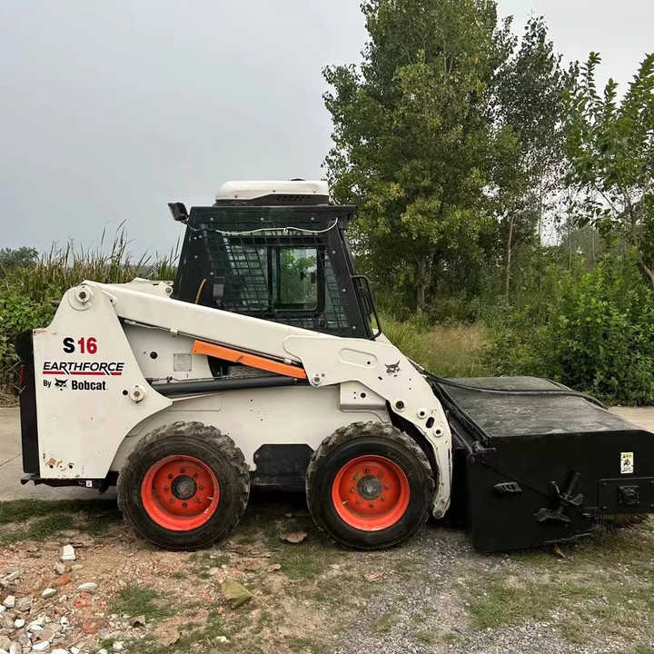 Used Bob Cat Bob Cat S16 Used Mini Skid Steer Wheel Loader Multifunctional Track Loaders Bobcat S16 2.7 Ton - Компактен натоварувач: слика 1 Used Bob Cat Bob Cat S16 Used Mini Skid Steer Wheel Loader Multifunctional Track Loaders Bobcat S16 2.7 Ton - Компактен натоварувач: слика 1