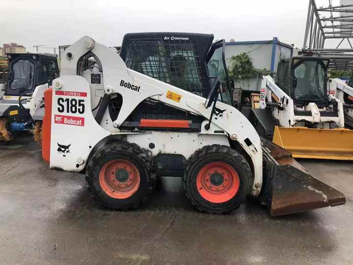 Used Bob Cat Bob Cat S185 Used Mini Skid Steer Wheel Loader Multifunctional Track Loaders Bobcat - Компактен натоварувач: слика 4 Used Bob Cat Bob Cat S185 Used Mini Skid Steer Wheel Loader Multifunctional Track Loaders Bobcat - Компактен натоварувач: слика 4