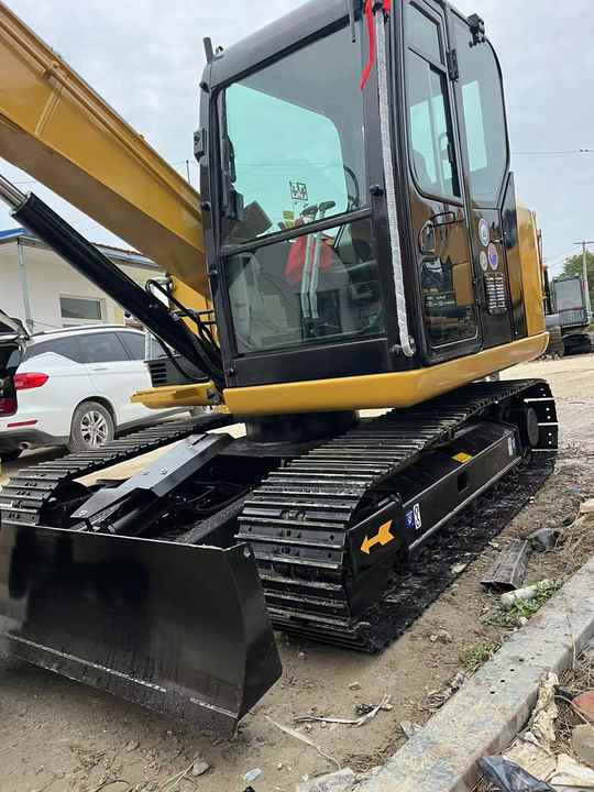 Used Caterpillar CAT 307E2 Crawler Mini Hydraulic Digger Second Hand Cat 307E2 Excavator - Багер: слика 5 Used Caterpillar CAT 307E2 Crawler Mini Hydraulic Digger Second Hand Cat 307E2 Excavator - Багер: слика 5