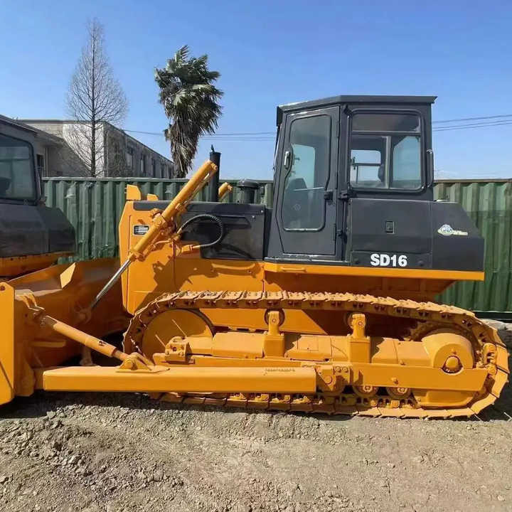 Used China Made SD16 Construction Machinery Shantui SD16 Crawler Bulldozer Earthmoving Machine Used Bulldozer - Булдожер: слика 3 Used China Made SD16 Construction Machinery Shantui SD16 Crawler Bulldozer Earthmoving Machine Used Bulldozer - Булдожер: слика 3