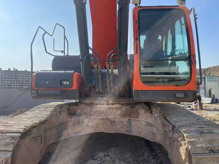 Used Digger DOOSAN DX380 Construction Machinery Construction Digger Used DOOSAN DX380 Cheap Excavator - Багер гасеничар: слика 5 Used Digger DOOSAN DX380 Construction Machinery Construction Digger Used DOOSAN DX380 Cheap Excavator - Багер гасеничар: слика 5