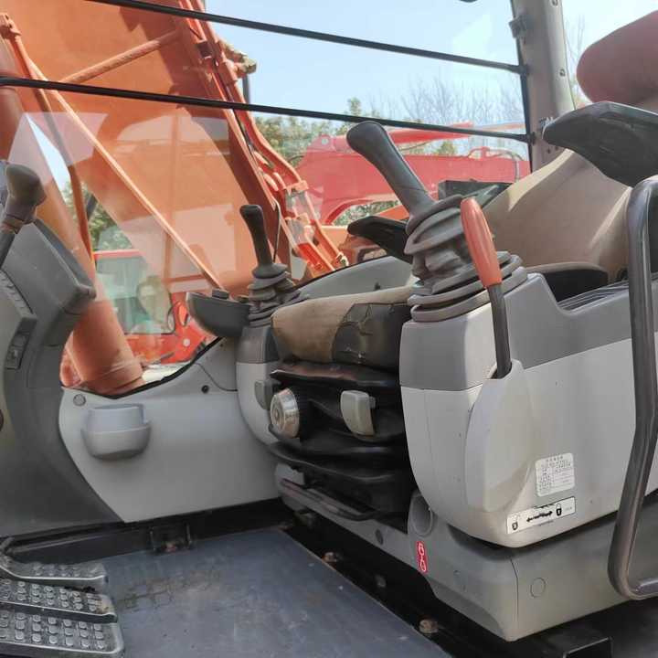 Багер Used Hitachi ZX130 Excavator Japan Made Hitachi Used Excavator Zx120 Zx130 for Sale [ Copy ] [ Copy ] [ Copy ] [ Copy ] [ Copy ]: слика 6