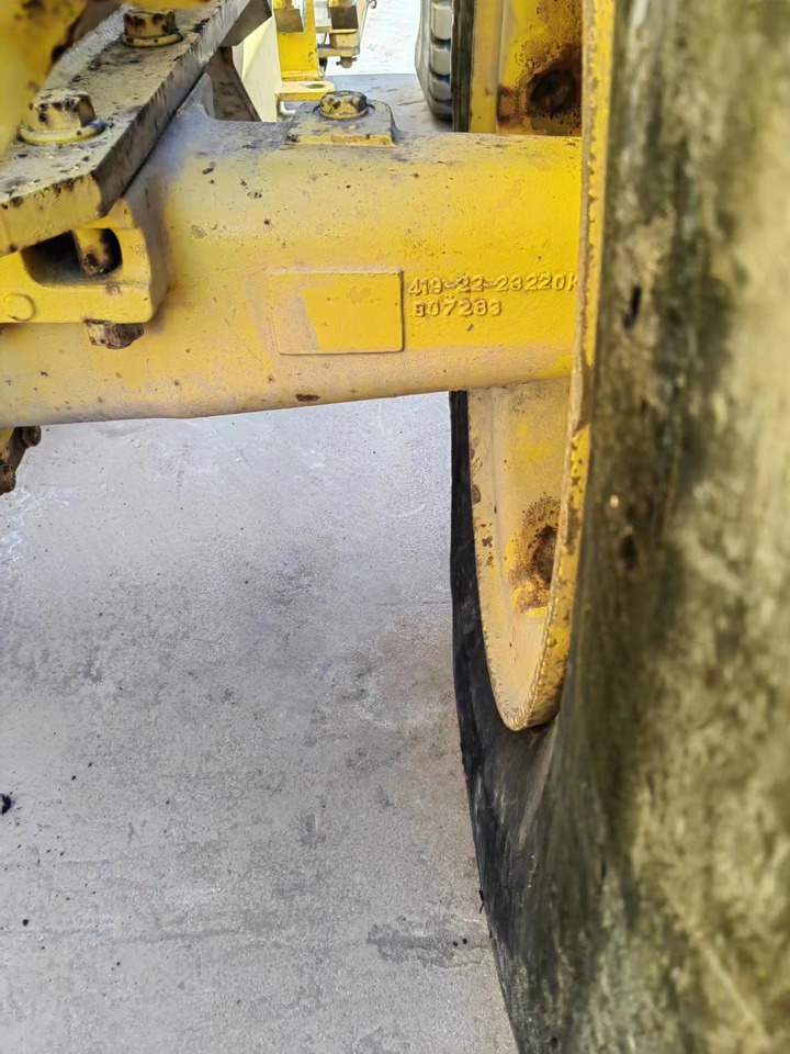 Натоварувач на тркала komatsu wa320-3 [ Copy ] [ Copy ]: слика 13