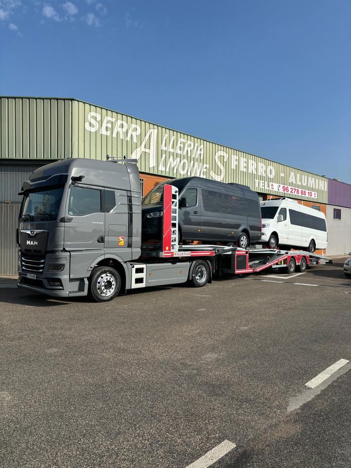 MAN TGX - Автотранспортен камион: слика 1 MAN TGX - Автотранспортен камион: слика 1