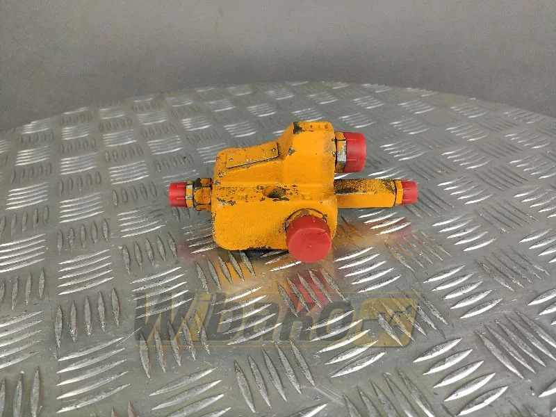 Danfoss B80 152B0065 - Хидрауличен вентил за Градежна машина: слика 1 Danfoss B80 152B0065 - Хидрауличен вентил за Градежна машина: слика 1