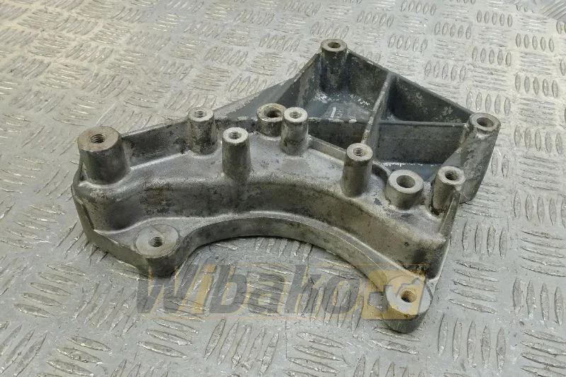 Deutz 04901808 - Алтернатор за Градежна машина: слика 1 Deutz 04901808 - Алтернатор за Градежна машина: слика 1