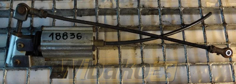 Deutz F5L413 - Мотор и делови за Градежна машина: слика 1 Deutz F5L413 - Мотор и делови за Градежна машина: слика 1