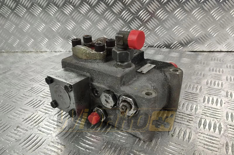 ZF 7760900527 - Хидрауличен вентил за Градежна машина: слика 1 ZF 7760900527 - Хидрауличен вентил за Градежна машина: слика 1
