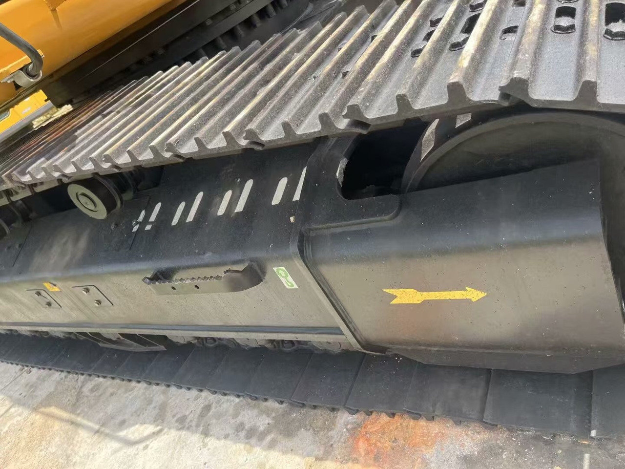 Багер гасеничар CATERPILLAR 330D2: слика 16